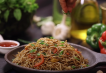 Veg Hakka Noodles Recipe – Veg Hakka Noodles veg hakka noodles